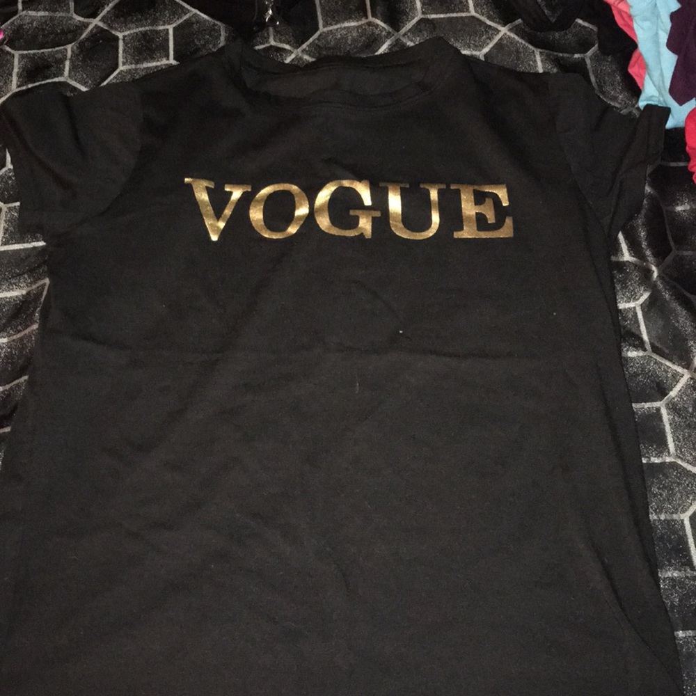 Vogue tee